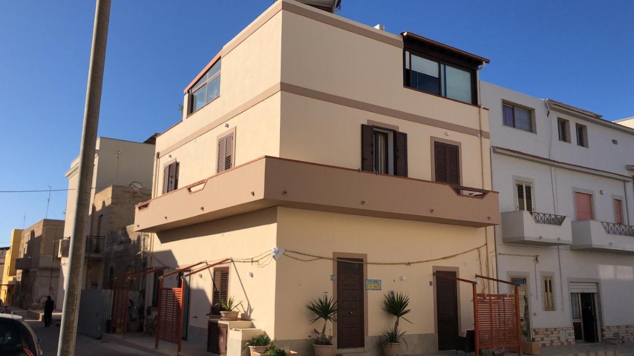 Le Cale Bed & Breakfast LMP Екстериор снимка